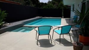 Read more about the article Make Your Swimming Pool Sparkle In the Winter!!